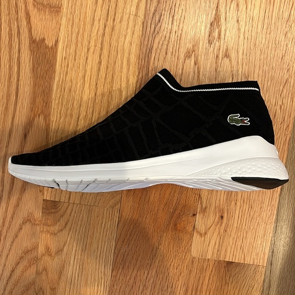 Men’s Lacoste lightweight sock sneaker. - Picture 2 of 10